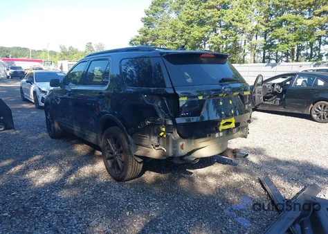 2019 Ford Explorer Xlt z USA, uszkodzony, nr VIN 1FM5K8D87KGB33133